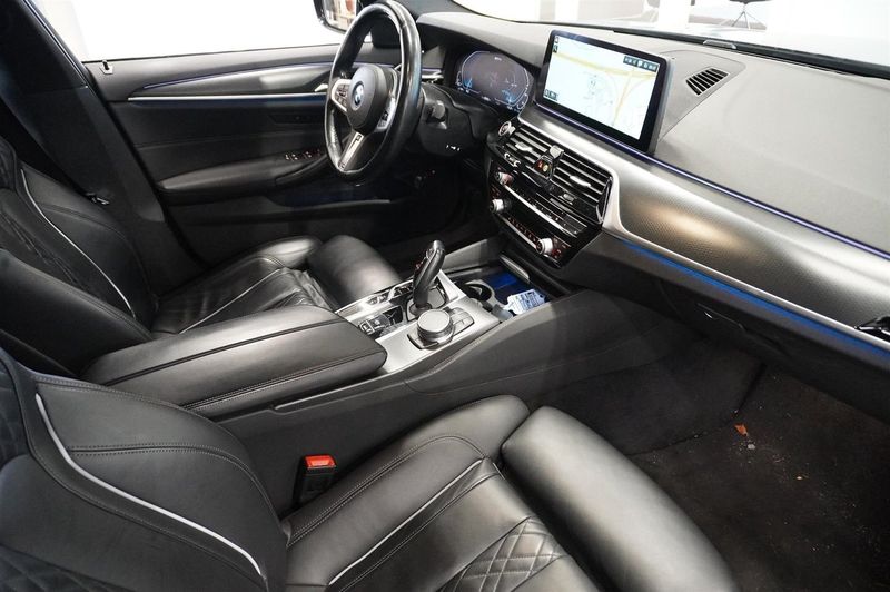 BMW 530 bild 12