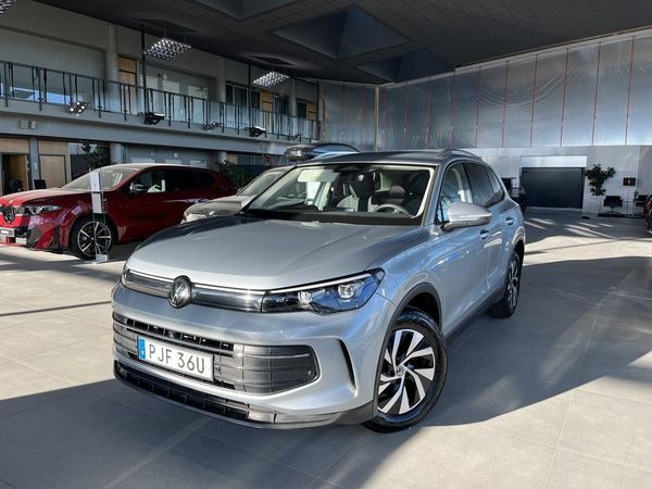 Volkswagen Tiguan Dragkrok Värmare 360°Kamera Navigation & Keyless - 2025
