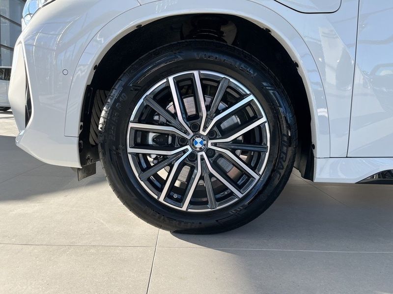 BMW X1 bild 4