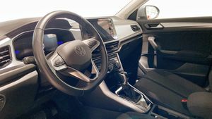 Volkswagen T-Roc bild 7