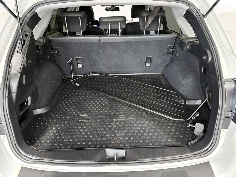 Subaru Outback bild 13