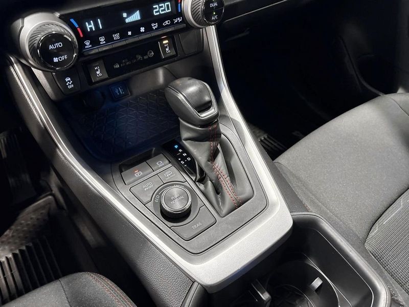 Toyota RAV4 bild 18