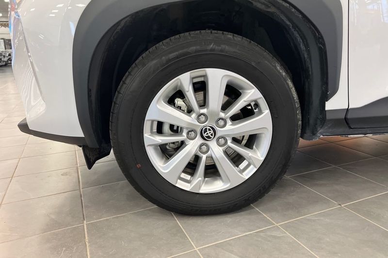 Toyota Yaris Cross bild 17