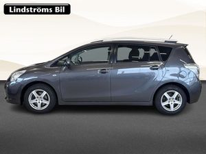 Toyota Verso bild 4
