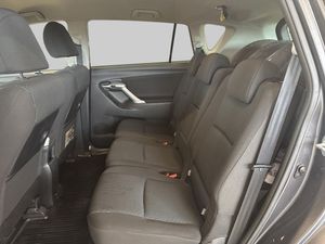Toyota Verso bild 8
