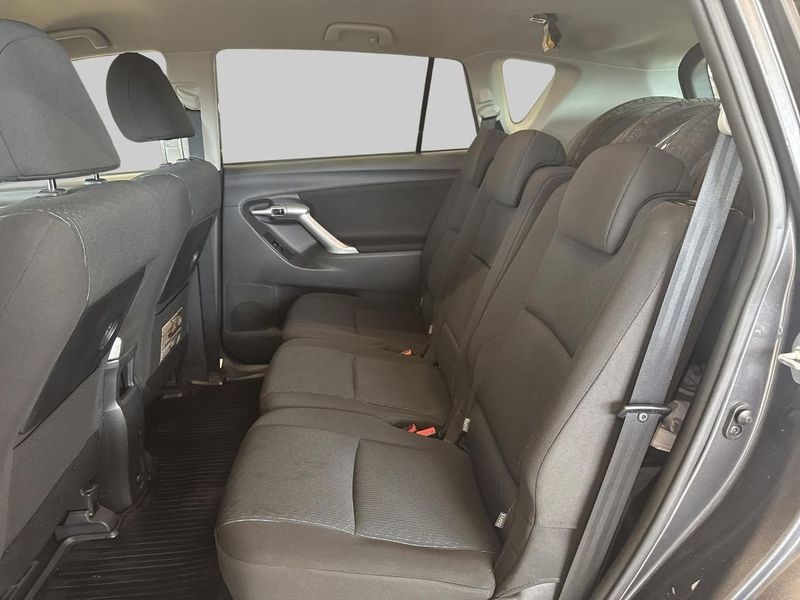 Toyota Verso bild 8