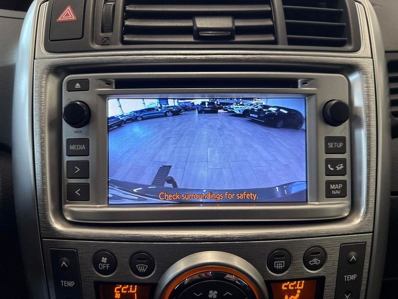 Toyota Verso bild 14