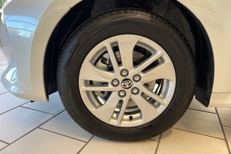 Toyota Yaris bild 15
