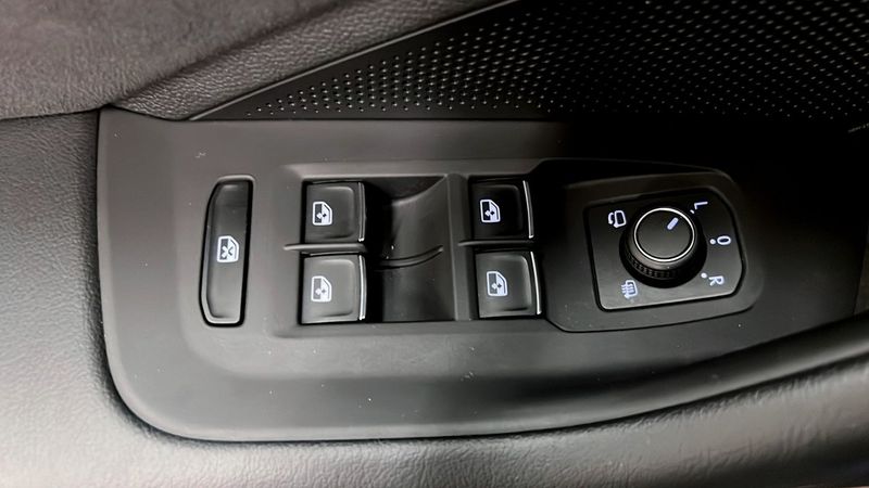 Volkswagen Passat bild 18
