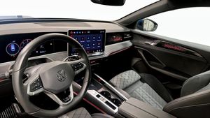 Volkswagen Passat bild 7