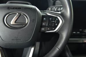 Lexus LBX bild 11