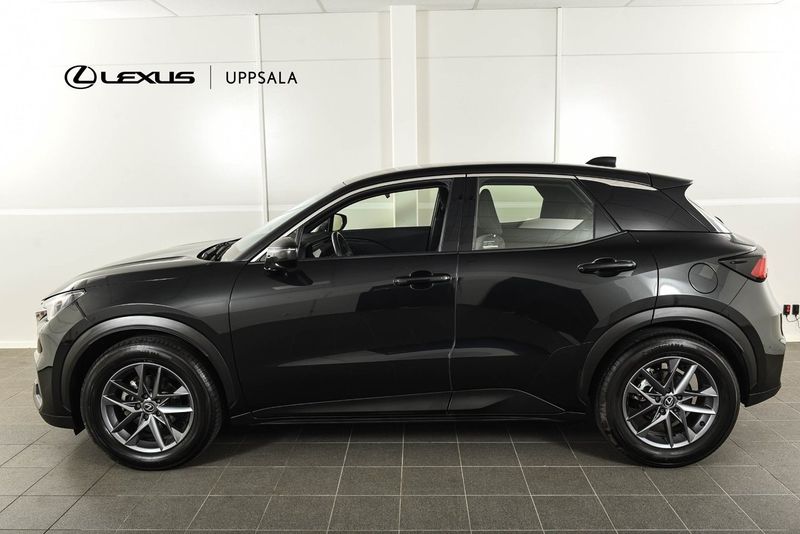 Lexus LBX bild 2
