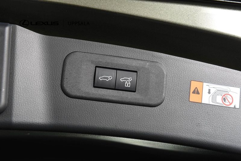 Lexus NX bild 10