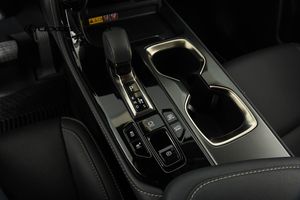 Lexus NX bild 13