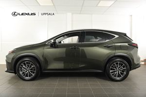 Lexus NX bild 3
