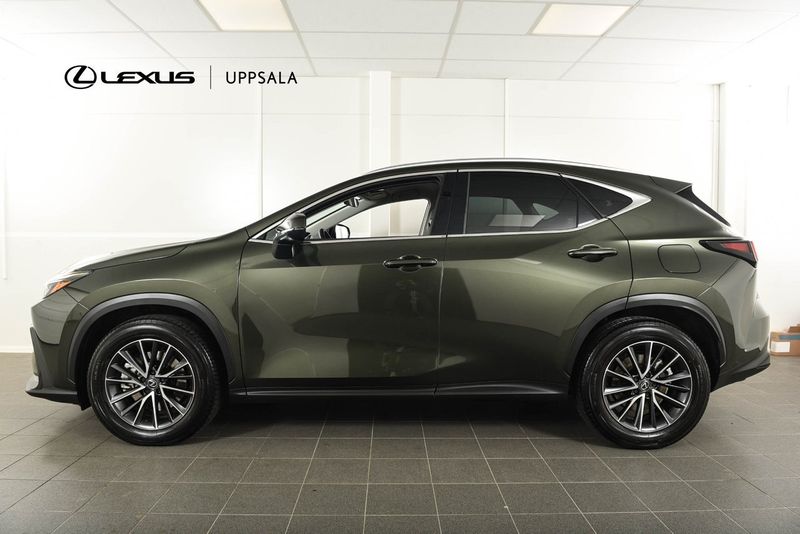 Lexus NX bild 3
