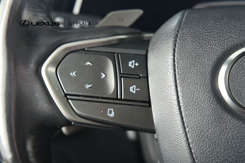 Lexus RX bild 15