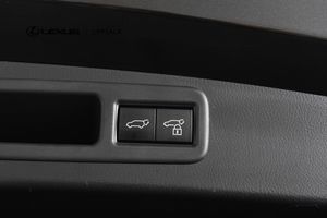 Lexus RX bild 9