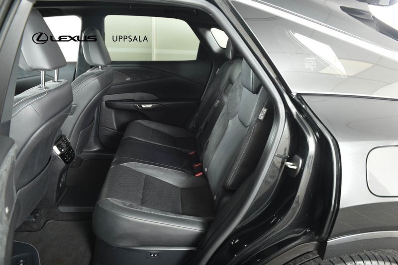 Lexus RX bild 7