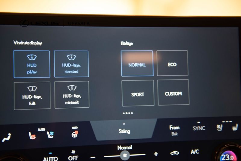 Lexus RX bild 23