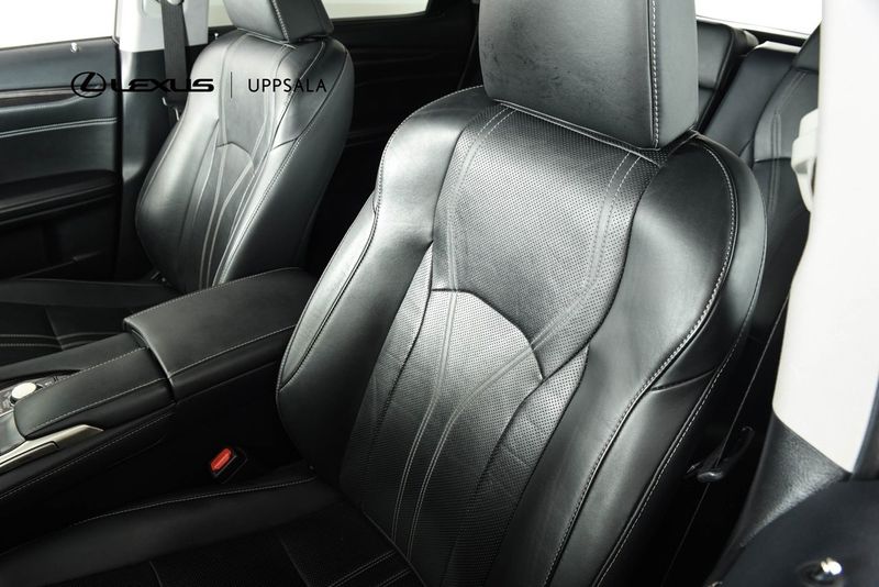 Lexus RX bild 24