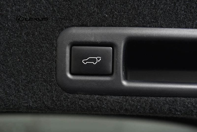 Lexus RX bild 9