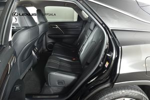 Lexus RX bild 7
