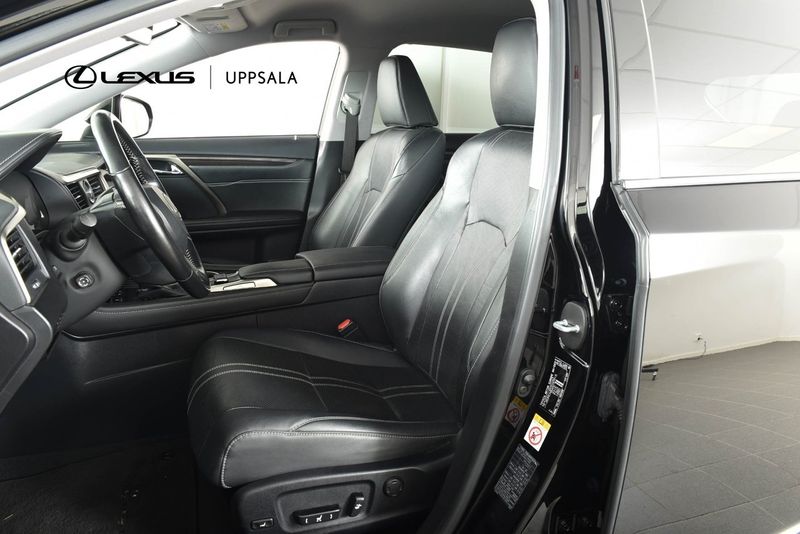 Lexus RX bild 6