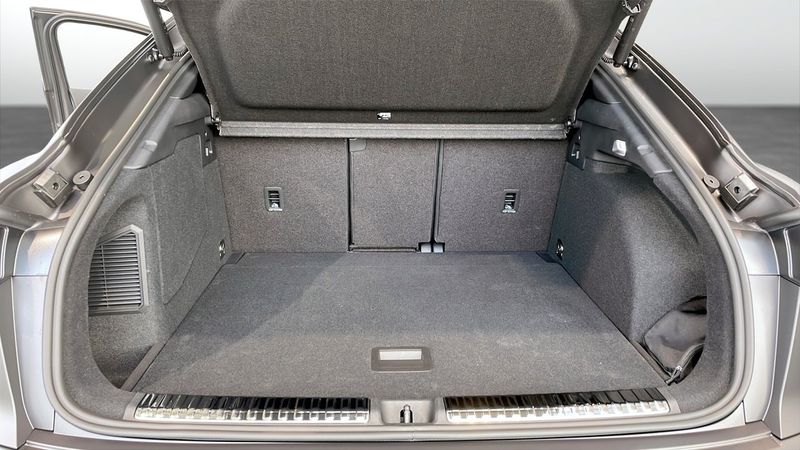 Audi Q3 bild 11