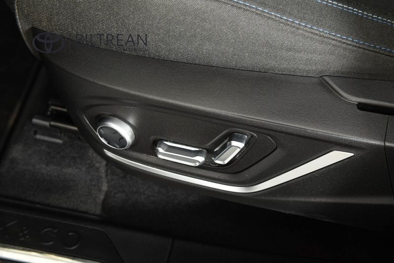 Lynk & Co 01 bild 14