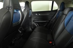 Lynk & Co 01 bild 10