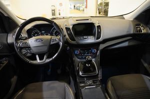 Ford Kuga bild 11