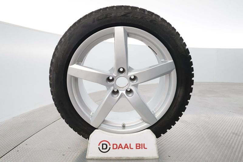 BMW i4 bild 26