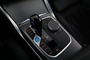 BMW i4 bild 24