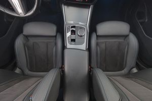 BMW 330 bild 14