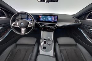 BMW 330 bild 13