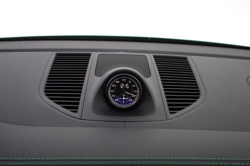 Porsche Macan bild 24