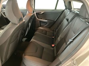 Volvo V60 bild 6