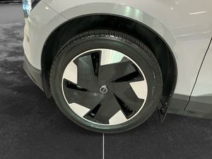 Volvo EX30 bild 10