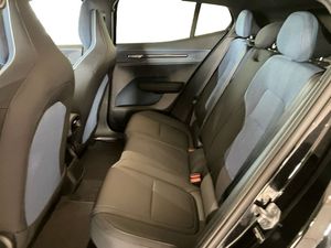 Volvo EX30 bild 6