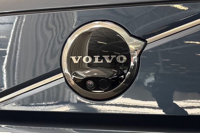 Volvo EX90 bild 21