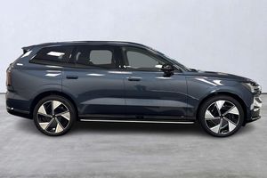 Volvo EX90 bild 3