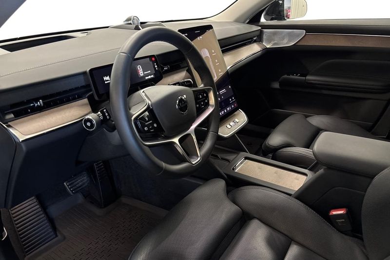 Volvo ES90 bild 8