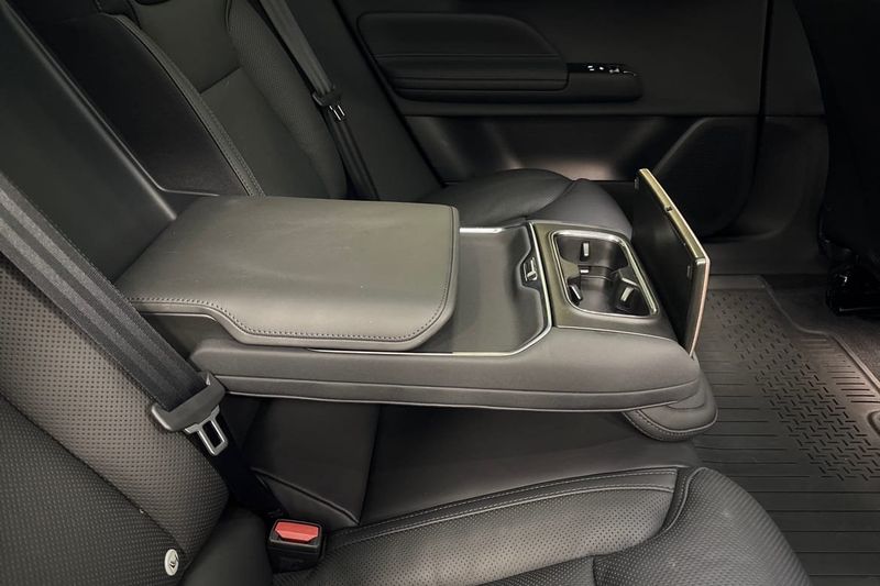 Volvo ES90 bild 18