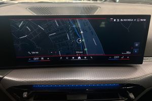 BMW i4 bild 13