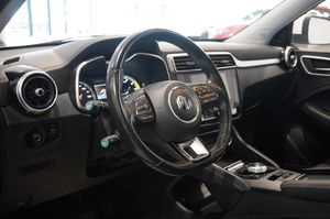 MG ZS EV bild 2