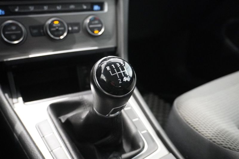 Volkswagen Golf bild 8