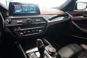 BMW 520 bild 8