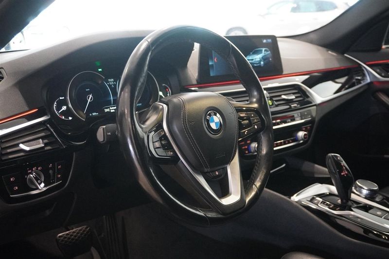 BMW 520 bild 2
