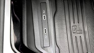 Volkswagen Passat bild 18
